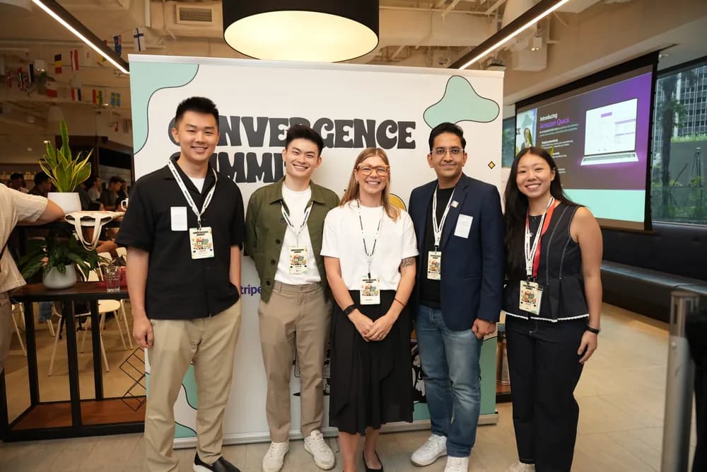 Group photo of Convergence Summit speakers and attendees